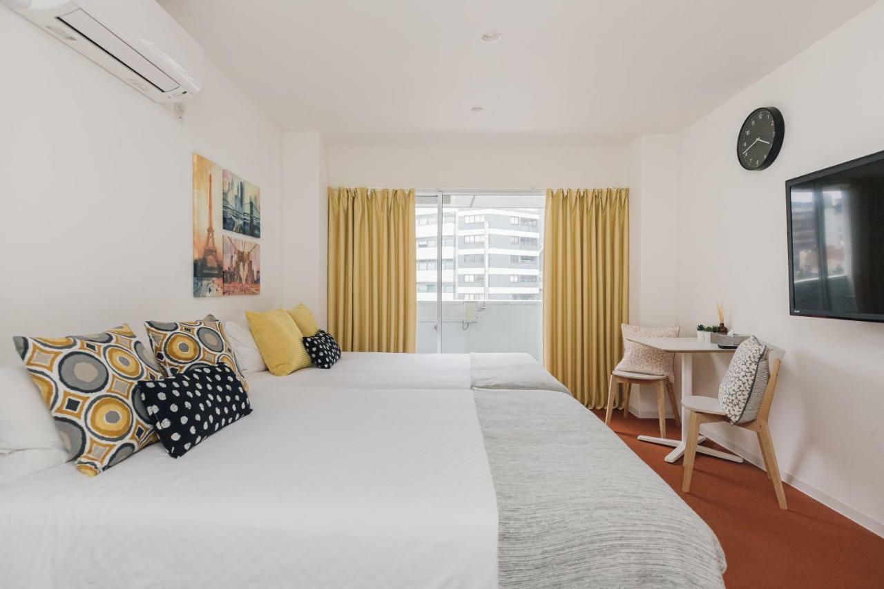 Namba Garden Square Apartment Osaka Bagian luar foto